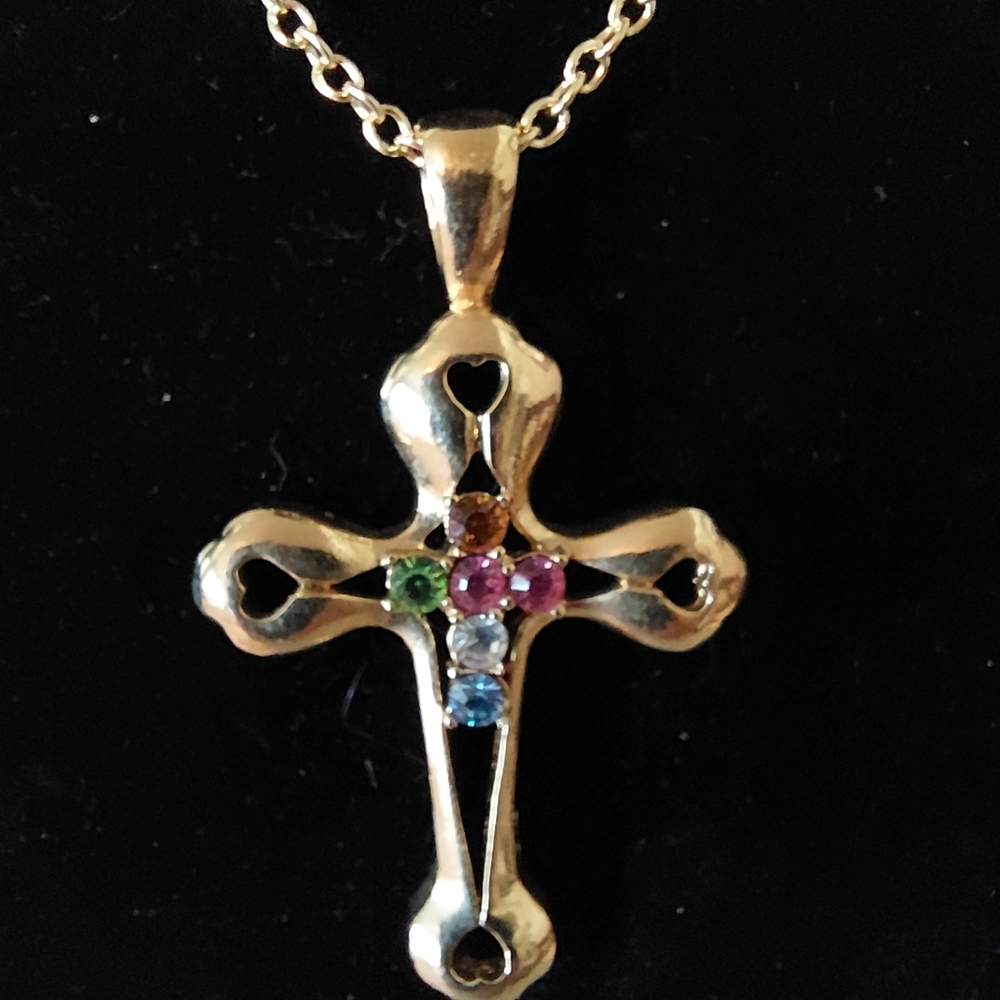 Vintage Gold-tone Cross Decorated With Rhinestones And Heart Carving Necklace